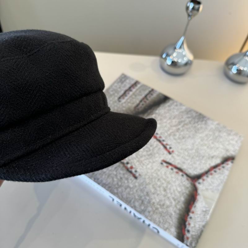 Dior Cap (95)