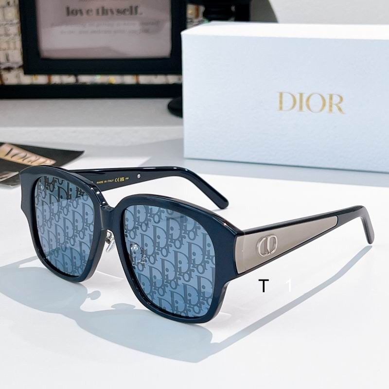 Dior Glow S2F 55 17-140 A00