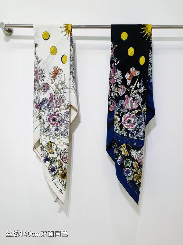 Dior Scarf 140X140cm 70%羊绒30%真丝 E (1)