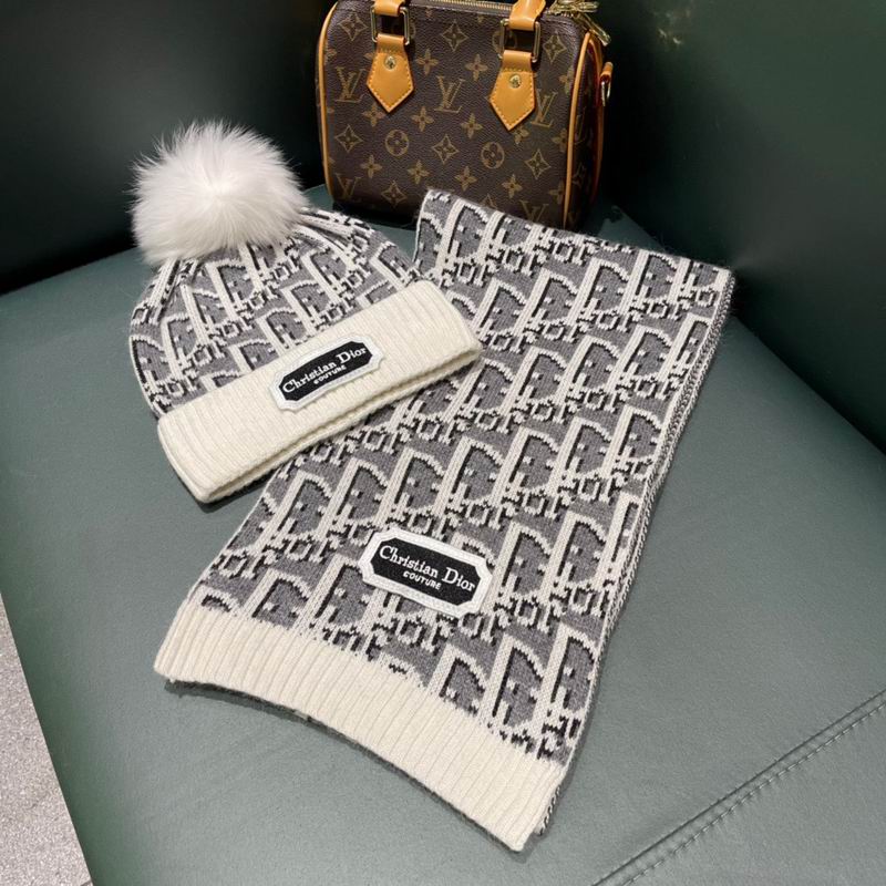 Dior Scarf Hat (150)