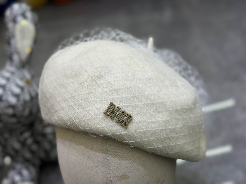 Dior beret dx (169)