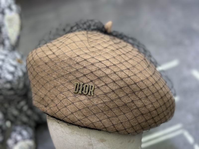 Dior beret dx (173)