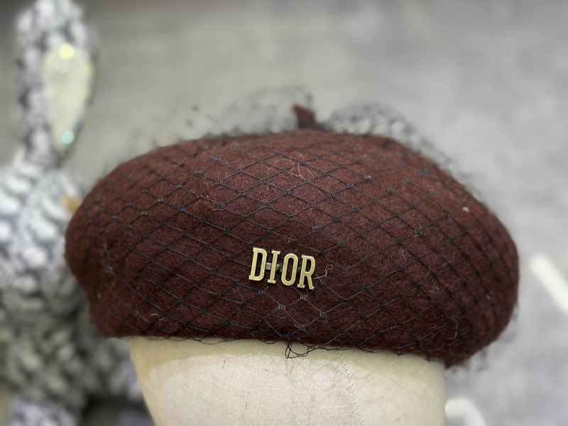 Dior beret dx (175)