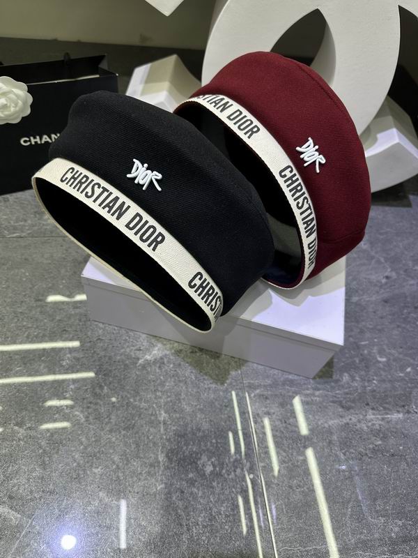 Dior beret dx (234)