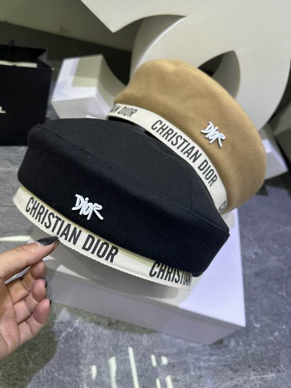 Dior beret dx (237)