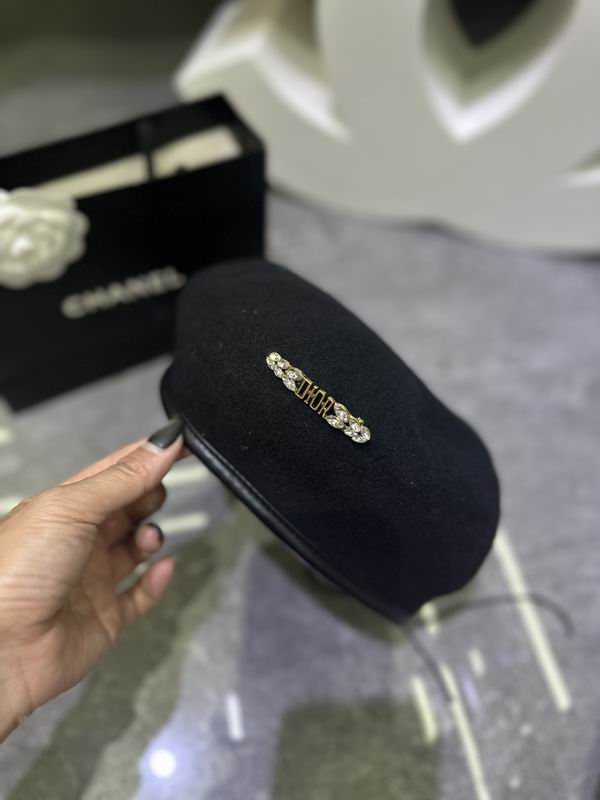 Dior beret dx (42)
