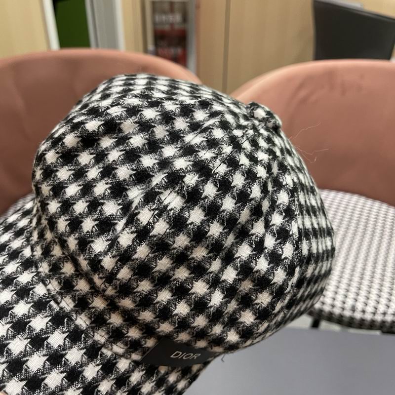 Dior cap (168)