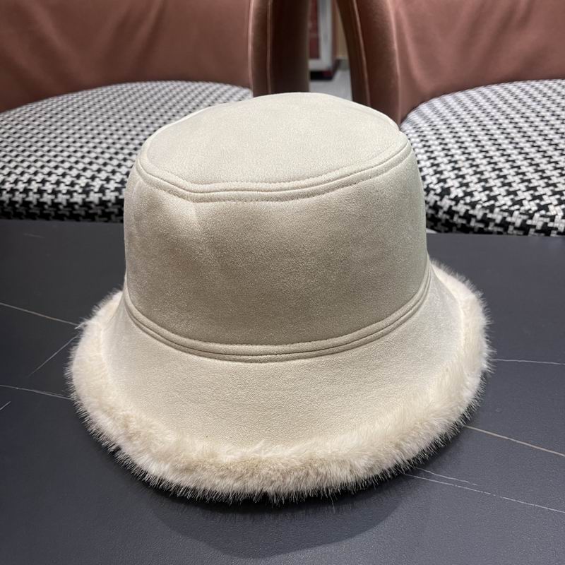 Dior hat (624)