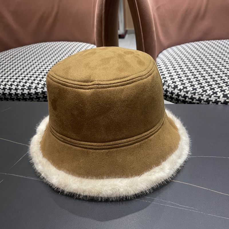Dior hat (646)