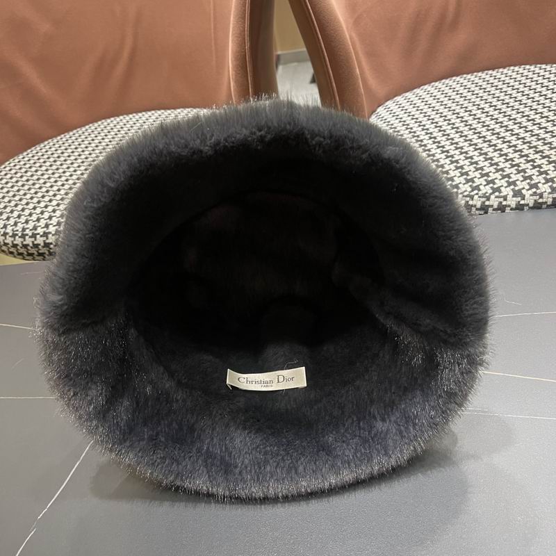 Dior hat (653)