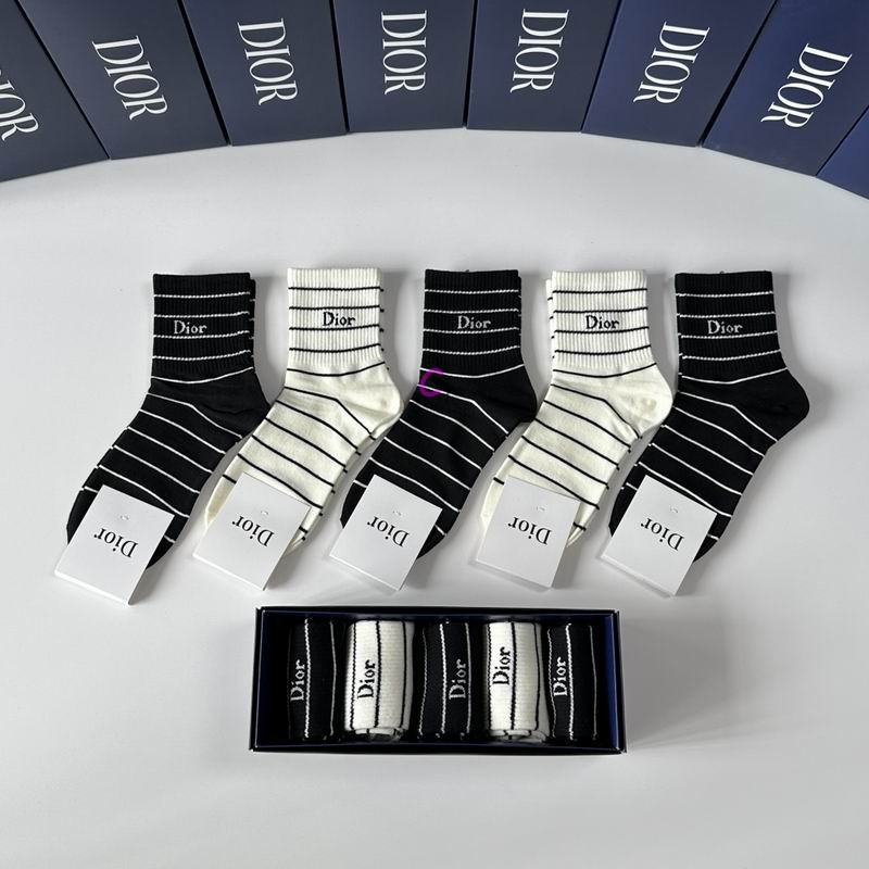 Dior socks (32)