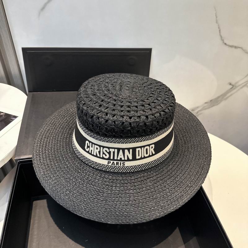 Dior top hat (402)