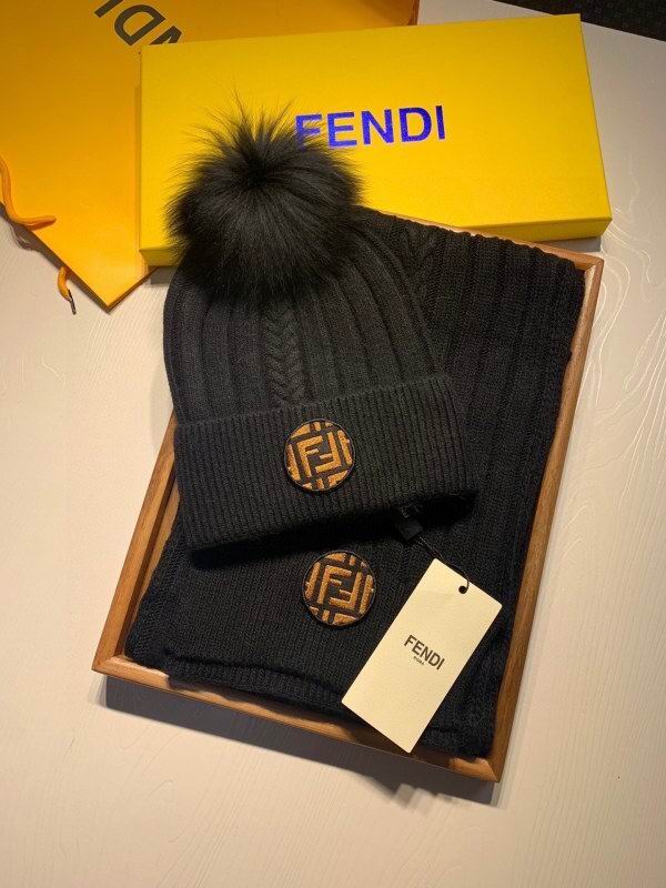 Fendi Scarf Hat hm (22)