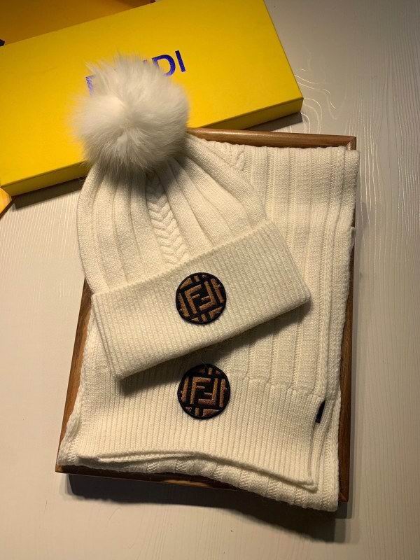 Fendi Scarf Hat hm (28)