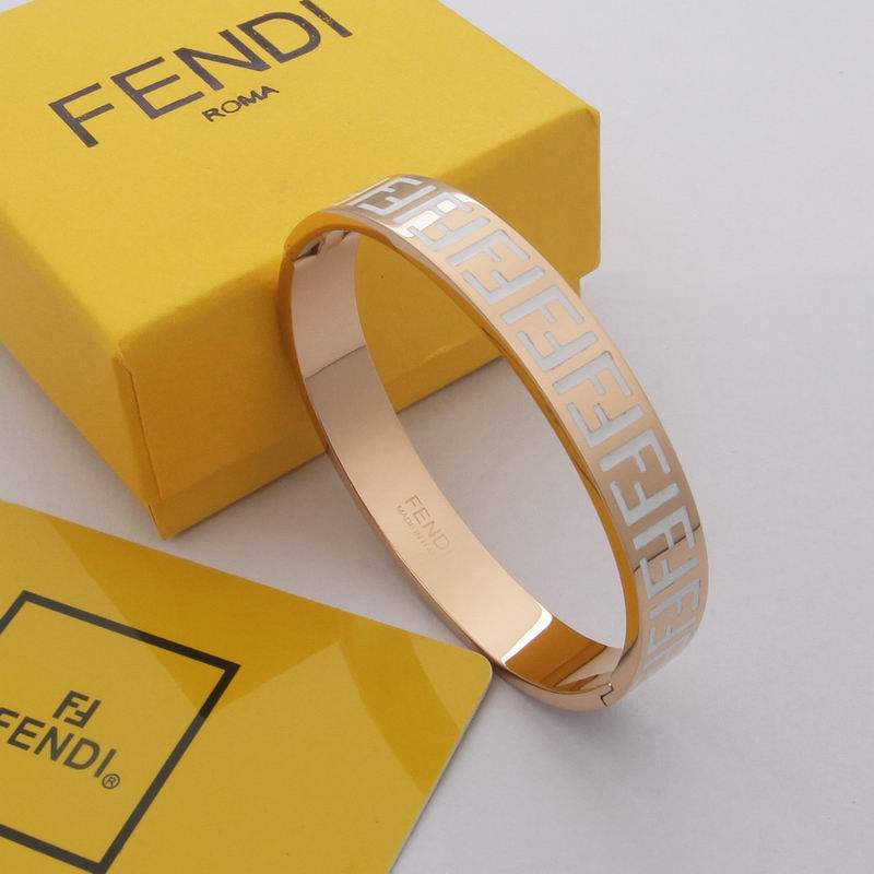 Fendi bracelet 09yxq01 (5)