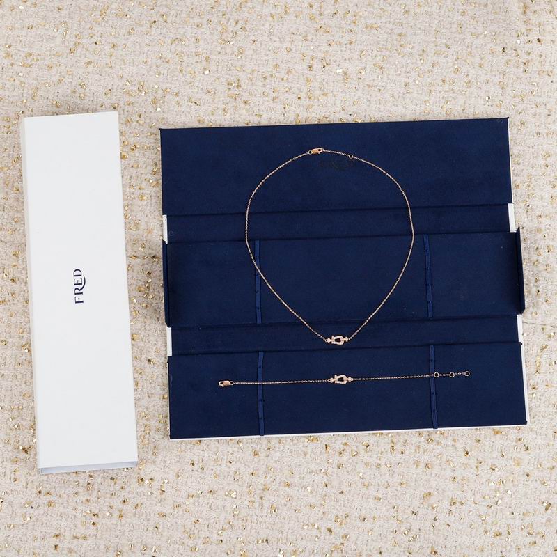 Fendi suits 10yxq01 (6)