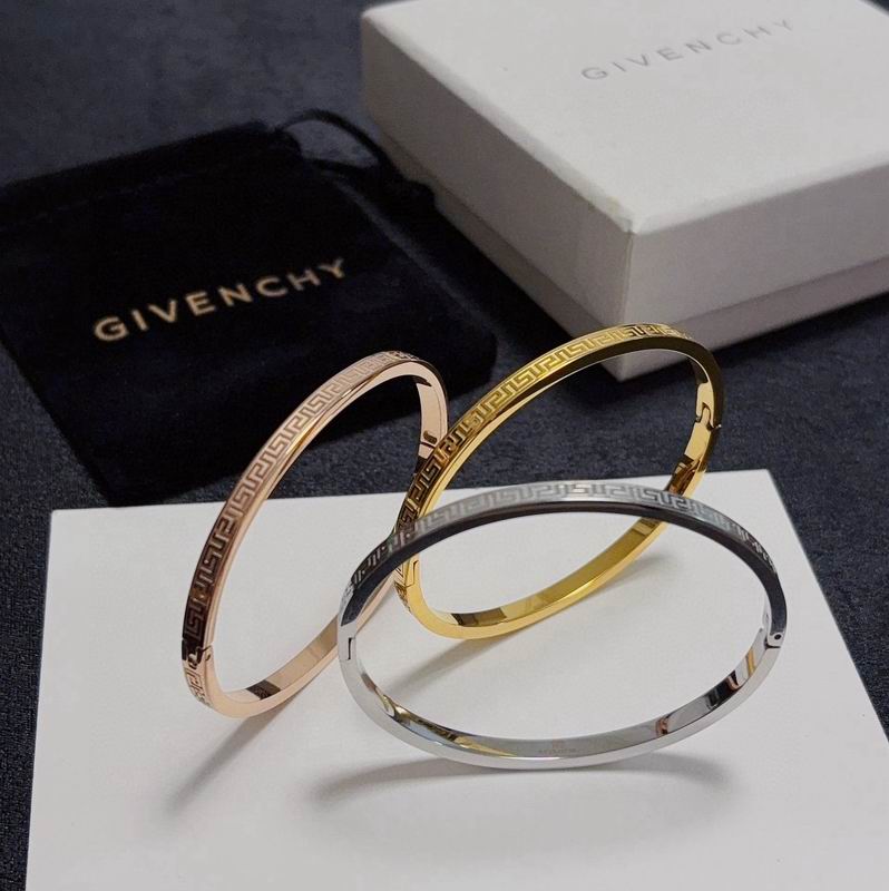 Givenchy bracelet 07yxq02 (6)