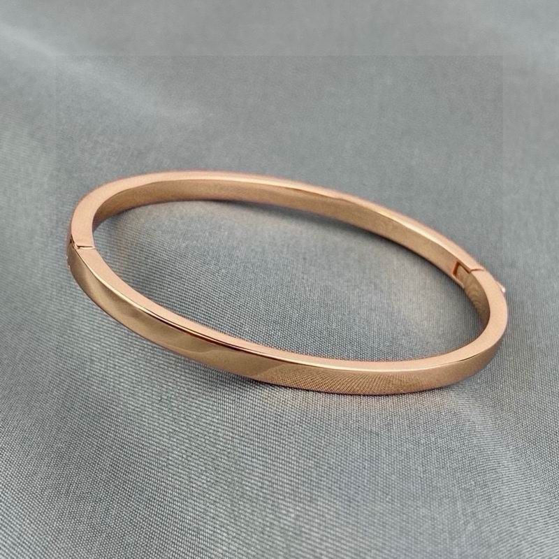 Givenchy bracelet 09yxq03 (3)