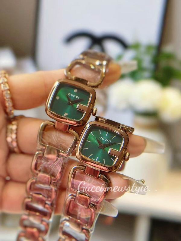 Gucci 24X22.4mm 33 (17)