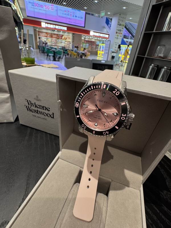 Gucci 40mm 94 (8)