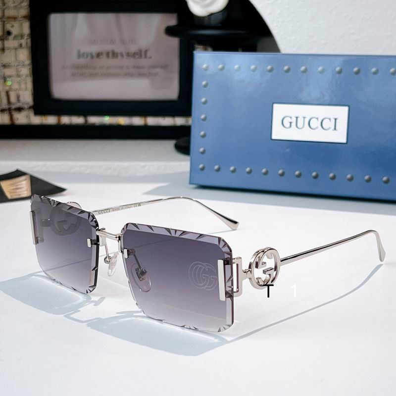 Gucci GG1612S 62 17-143 a00