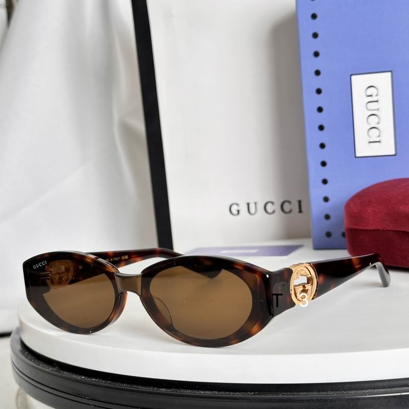 Gucci GG1660 57 19-140 e02