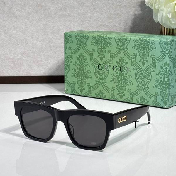 Gucci GG1793S 54 20-150 c01