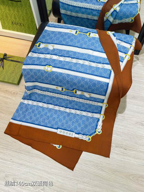 Gucci Scarf 140X140cm 70%羊绒30%真丝 E30 (14)
