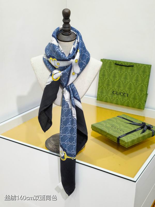 Gucci Scarf 140X140cm 70%羊绒30%真丝 E30 (2)