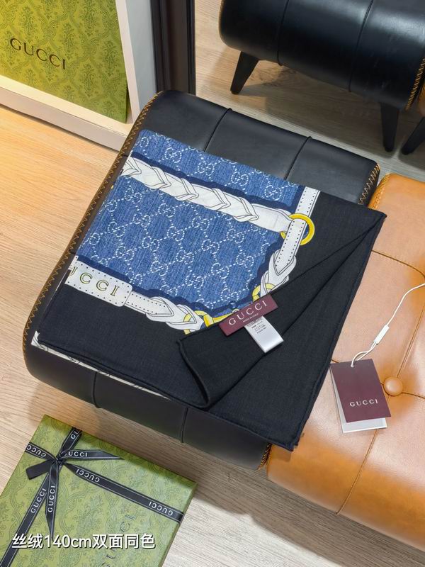 Gucci Scarf 140X140cm 70%羊绒30%真丝 E30 (7)