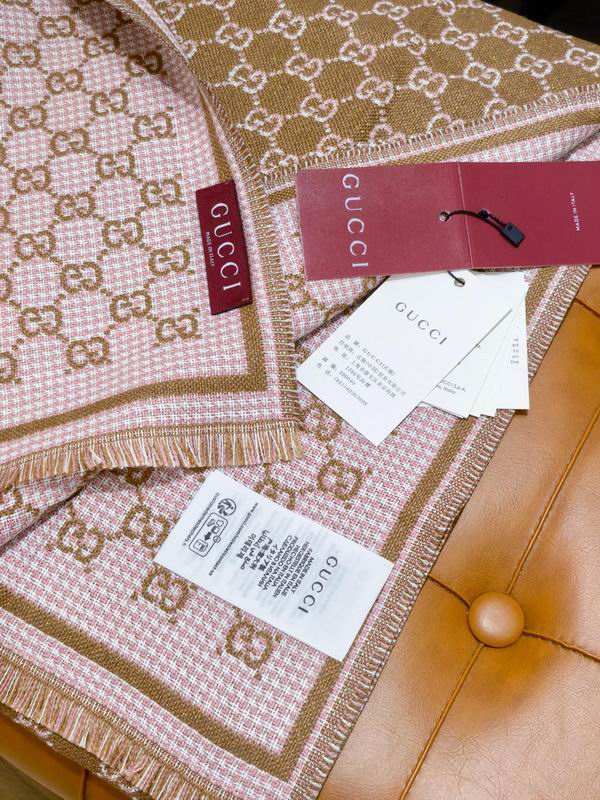 Gucci Scarf 47X180cm E01 (31)