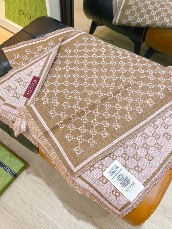 Gucci Scarf 47X180cm E01 (32)
