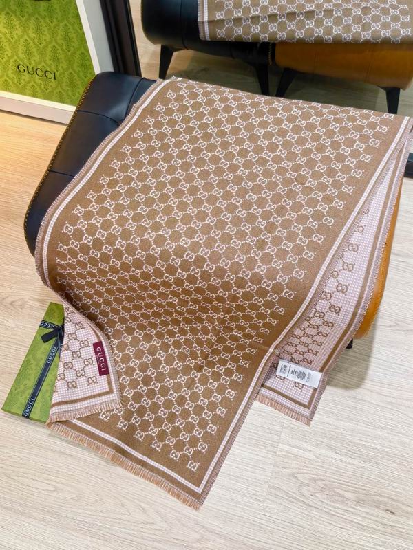 Gucci Scarf 47X180cm E01 (33)