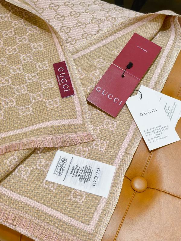 Gucci Scarf 47X180cm E01 (40)
