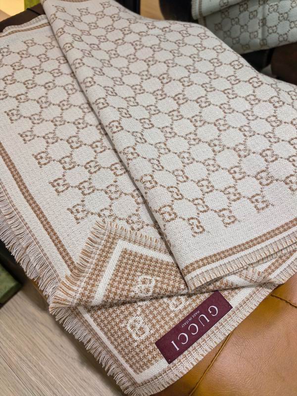 Gucci Scarf 47X180cm E01 (47)