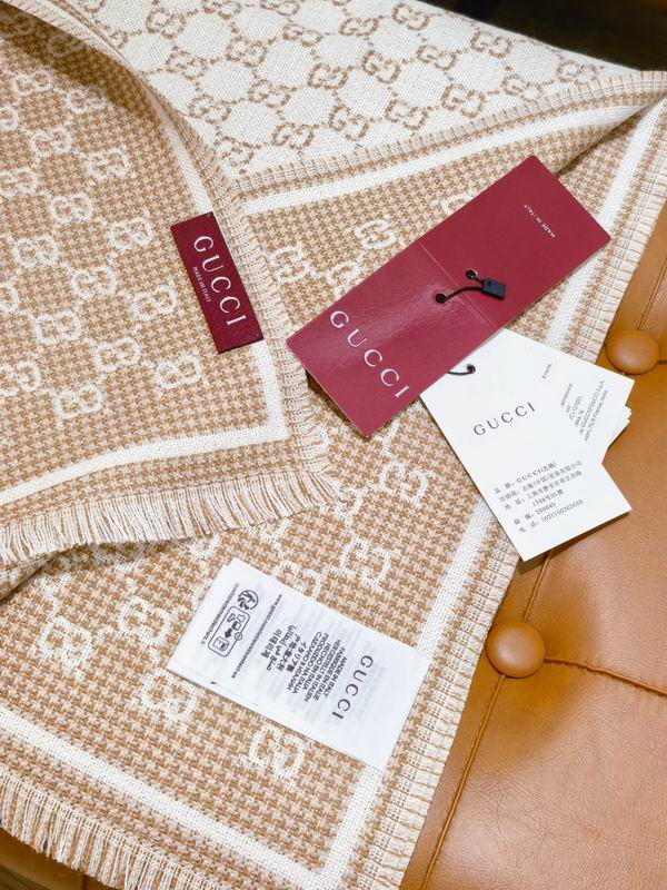 Gucci Scarf 47X180cm E01 (49)