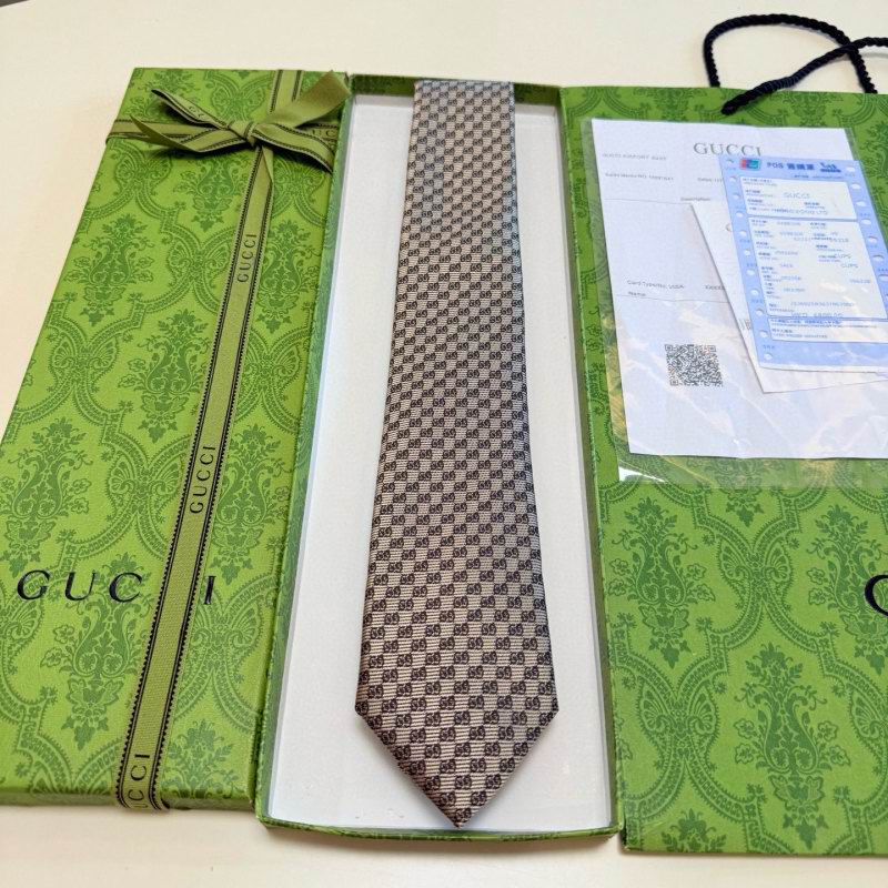 Gucci Tie hm (40)
