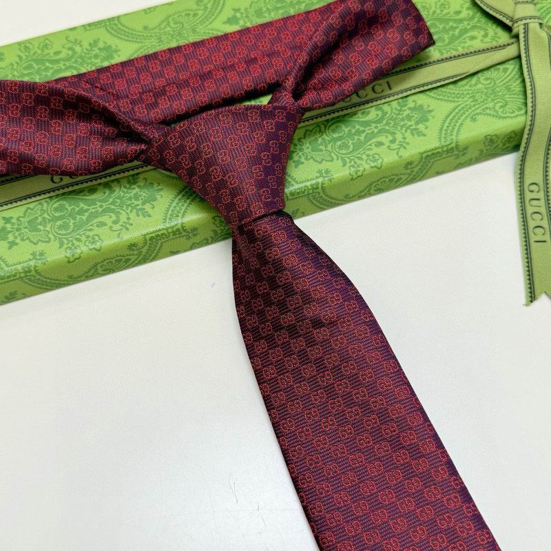 Gucci Tie hm (41)