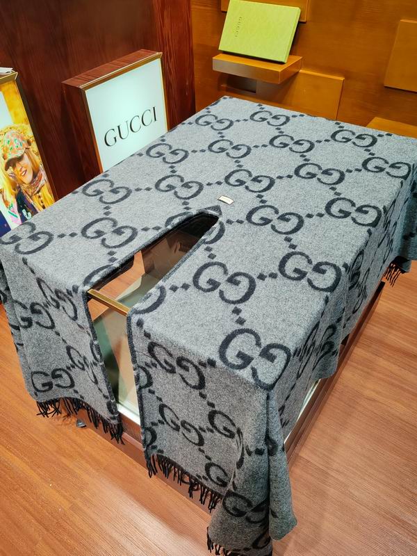 Gucci cloak 140X200cm 100%山羊绒 E06 (3)