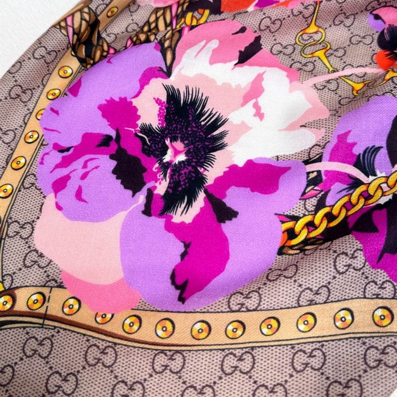 Gucci scarf 140X140cm E07 (3)