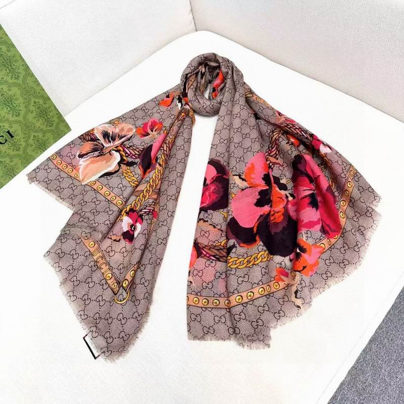 Gucci scarf 140X140cm E07 (33)