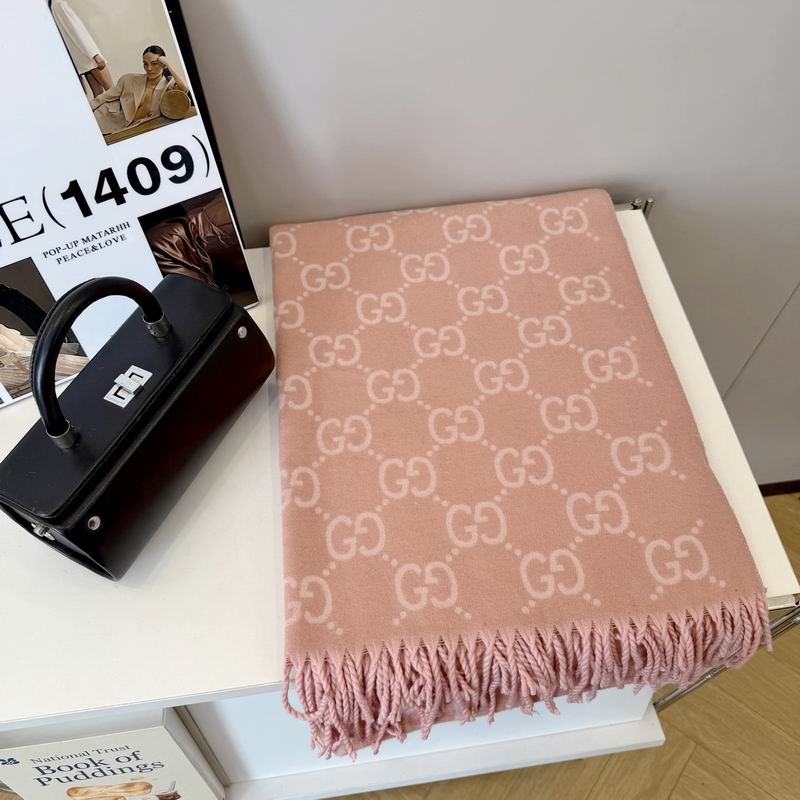 Gucci scarf 180X65cm E26 (17)