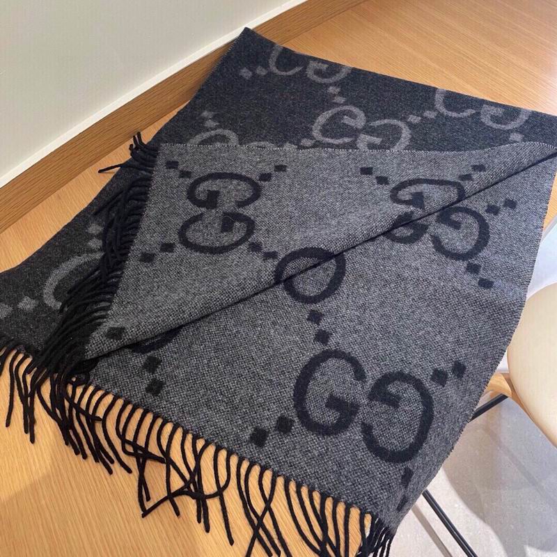 Gucci scarf 45X195cm E 06 (13)