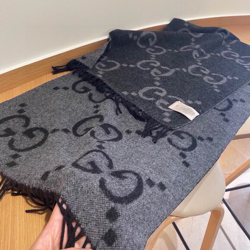 Gucci scarf 45X195cm E 06 (14)