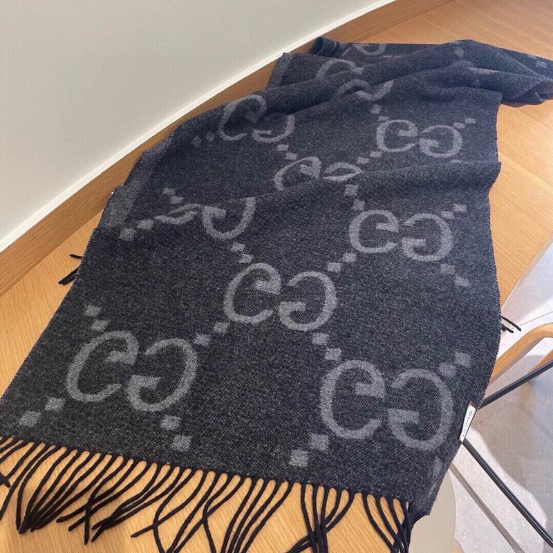 Gucci scarf 45X195cm E 06 (17)