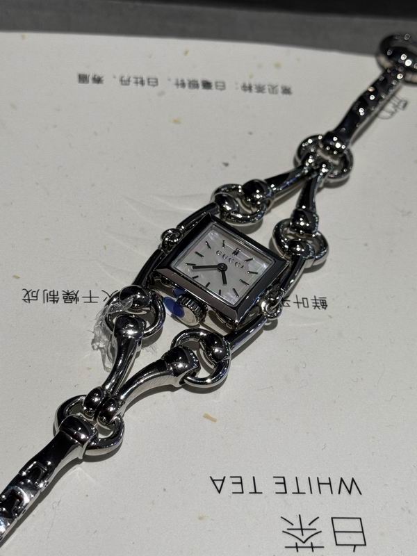 Gucci watch 22 (8)