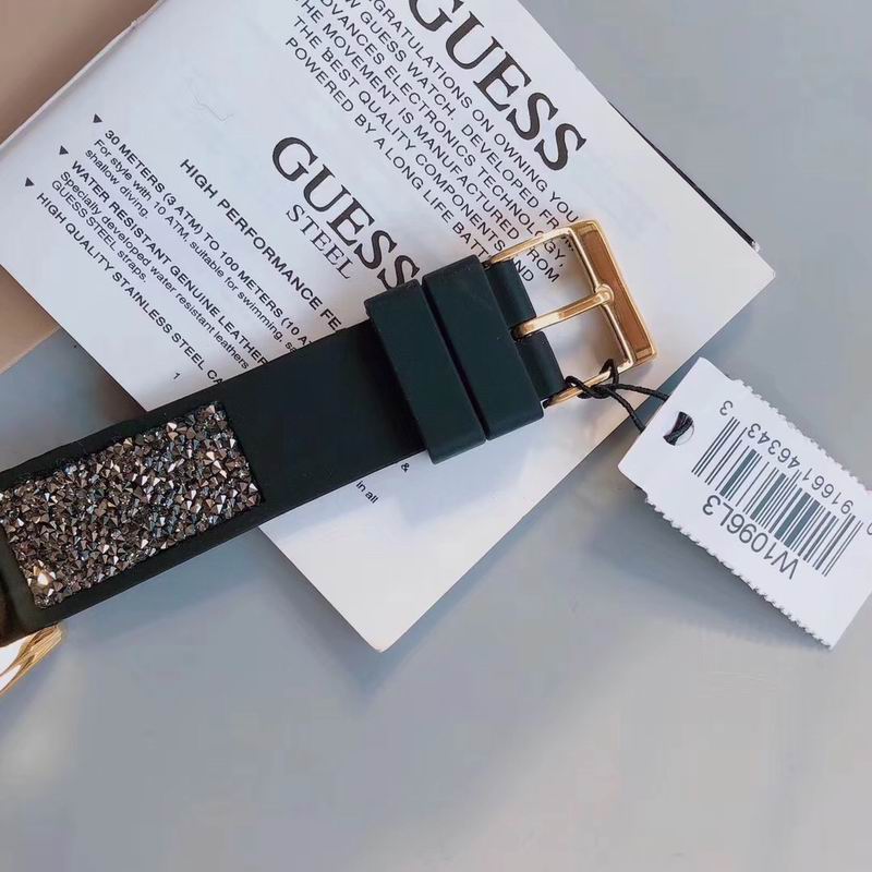 Guess 38mm 23 (4)