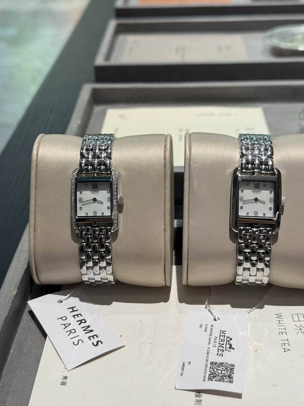 Hermes 23X23mm 28 (17)