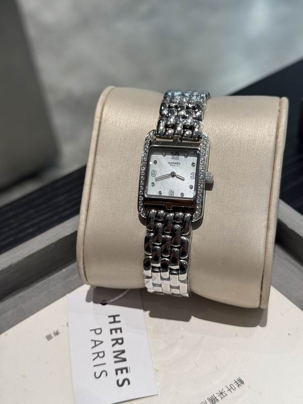 Hermes 23X23mm 28 (18)