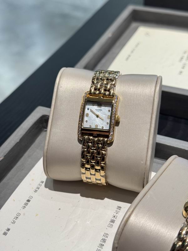 Hermes 23X23mm 28 (8)